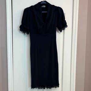 Chic Navy Lace-Accented Midi Dress